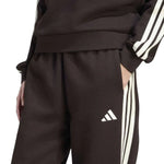 adidas Essentials 3 Stripes Fleece Loose-Fit Joggers